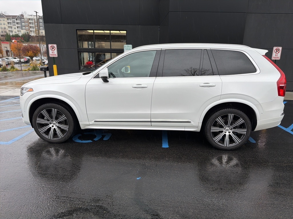 2024 Volvo XC90 Ultimate photo 2