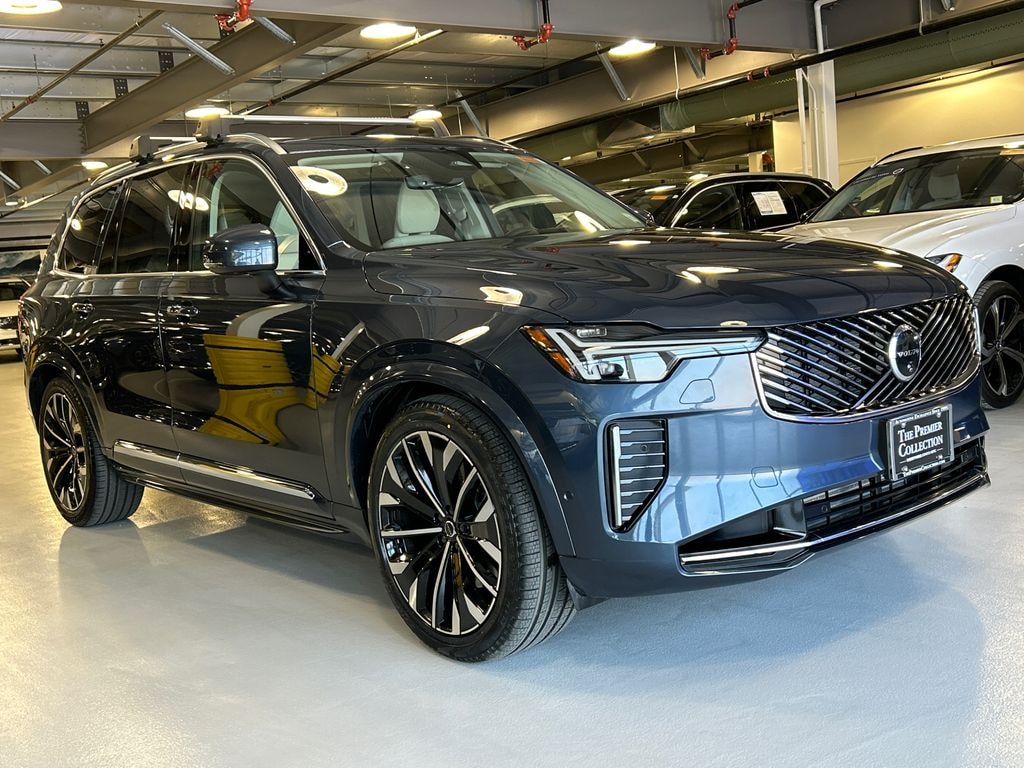Certified 2025 Volvo XC90 plug-in hybrid T8 (2025.5) Ultra 6-Seater SUV