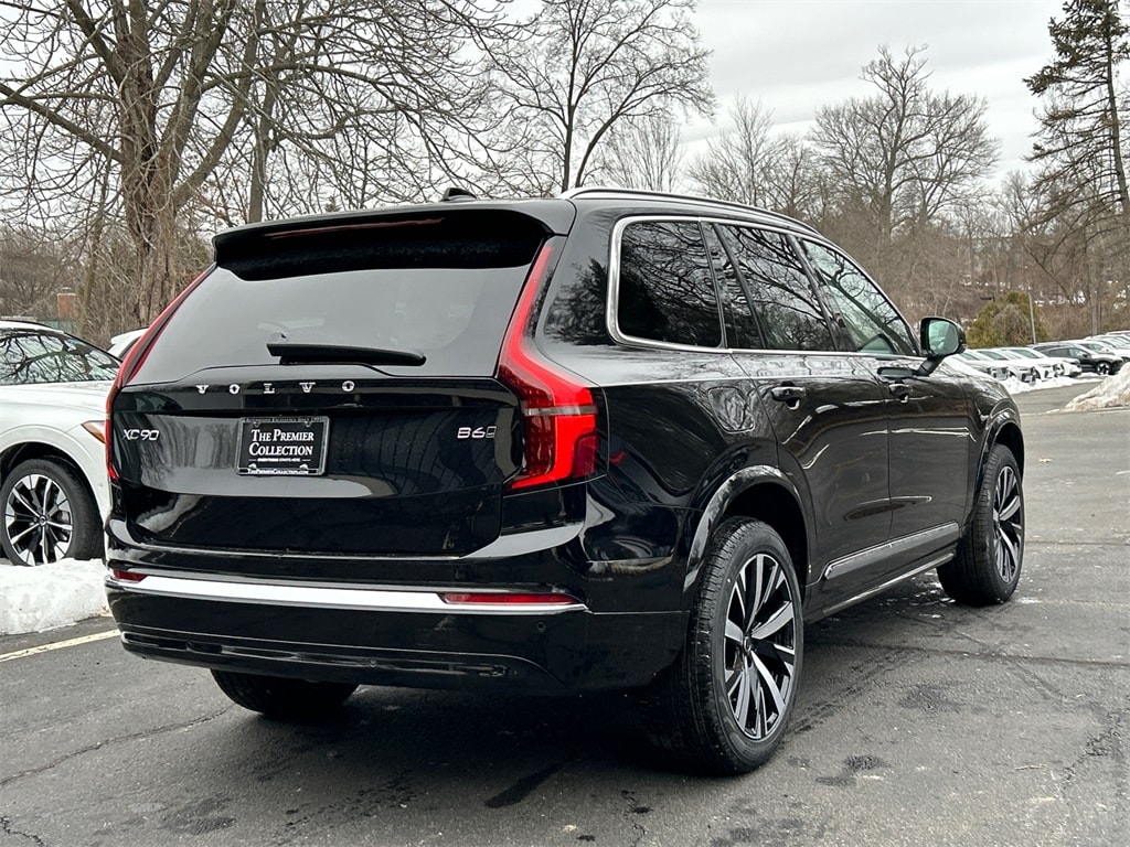 New 2026 Volvo XC90 B6 Core SUV