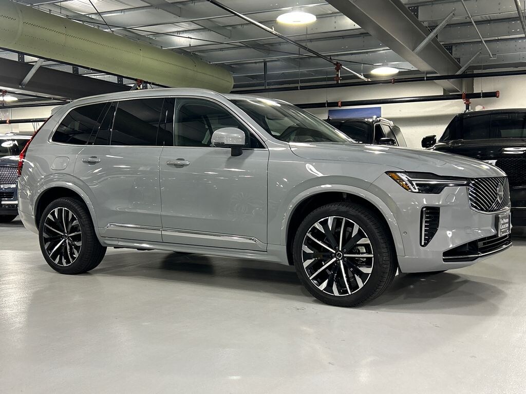 New 2026 Volvo XC90 B6 Plus 7-Seater SUV