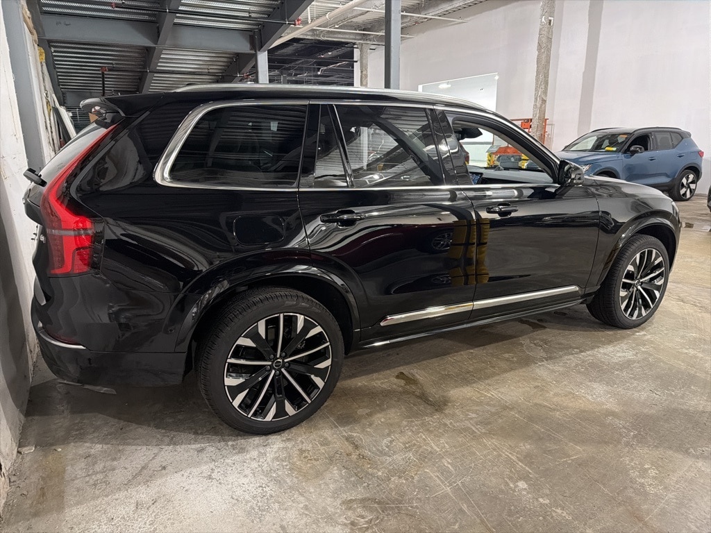Certified 2025 Volvo XC90 plug-in hybrid T8 (2025.5) Ultra 6-Seater SUV