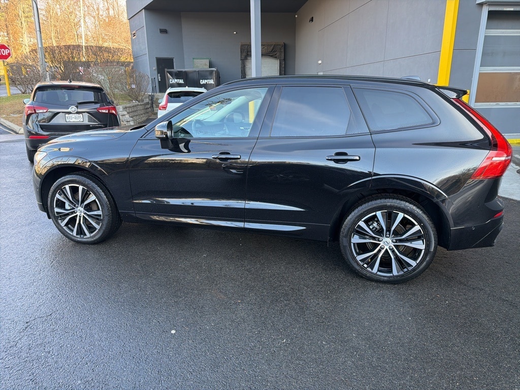 Certified 2025 Volvo XC60 B5 Plus SUV