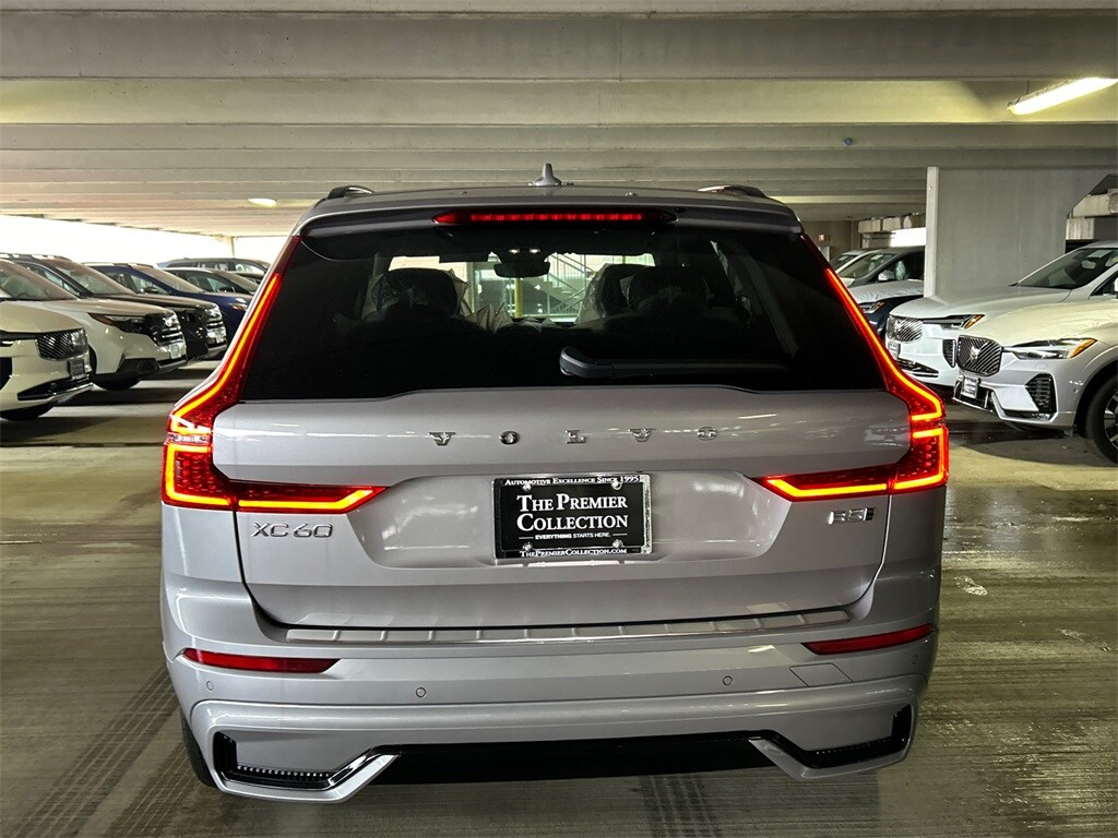 New 2026 Volvo XC60 B5 Plus SUV