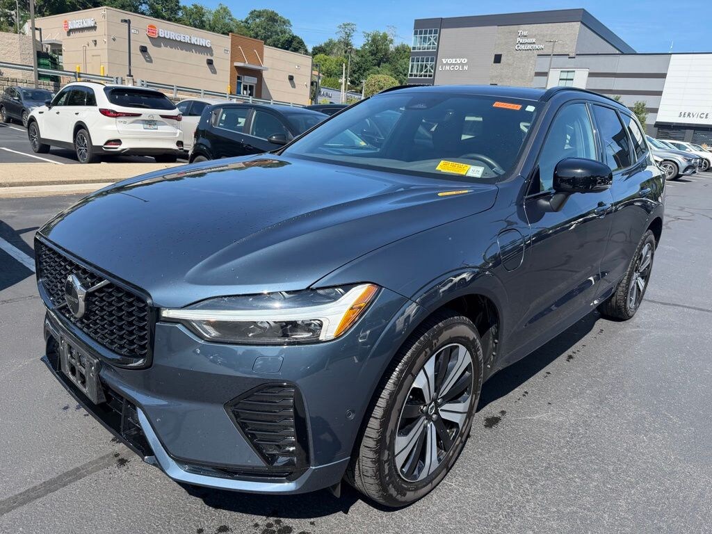 Certified 2024 Volvo XC60 plug-in hybrid T8 Plus Dark SUV