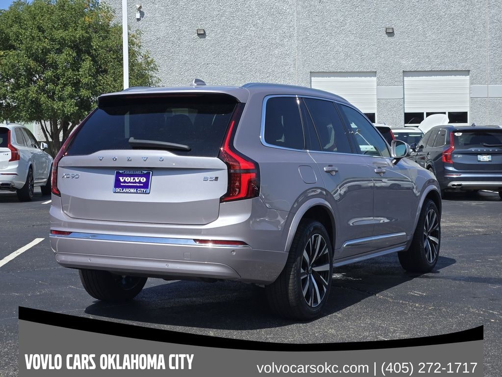 New 2026 Volvo XC90 B5 Core SUV
