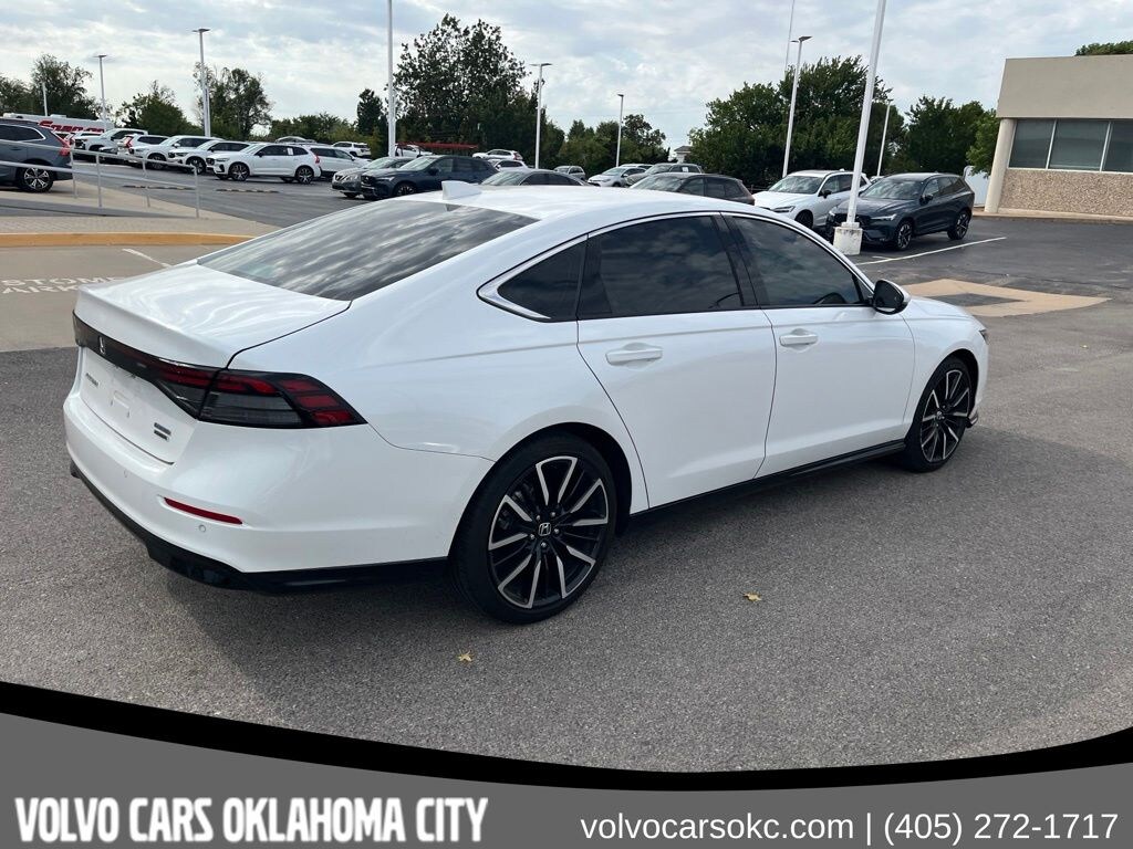 Used 2025 Honda Accord Hybrid Touring Sedan