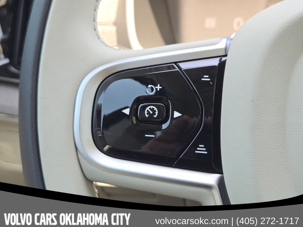 2026 Volvo XC90 Ultra - Photo 22