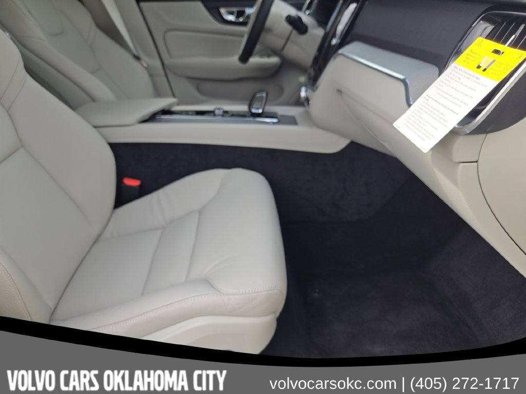 2026 Volvo V60 Cross Country Plus - Photo 11