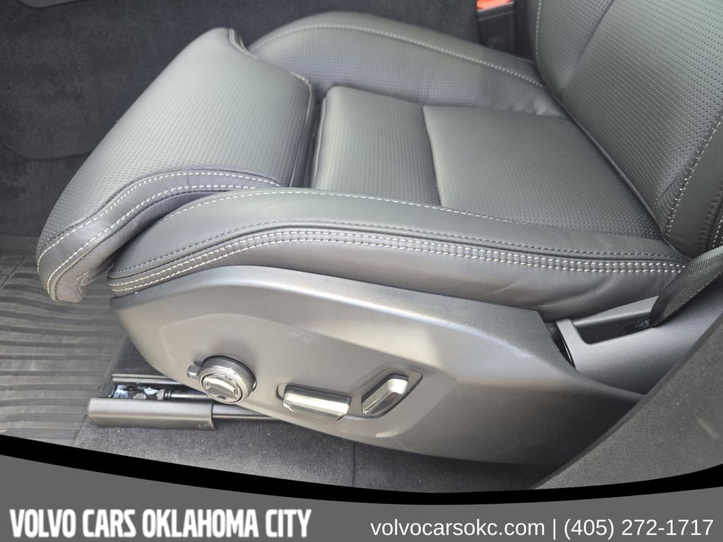 2026 Volvo XC90 Ultra - Photo 26