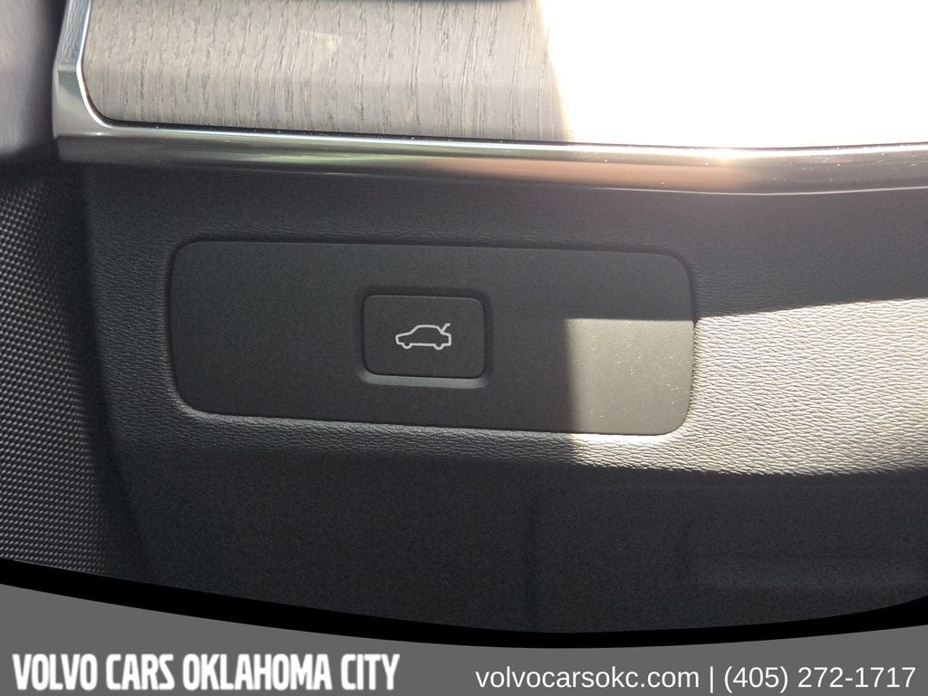 2026 Volvo XC90 Ultra - Photo 24