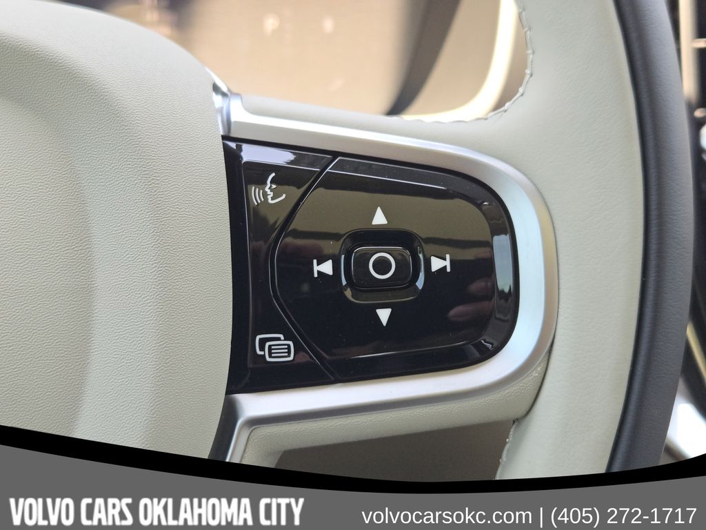 2026 Volvo XC90 Ultra - Photo 23