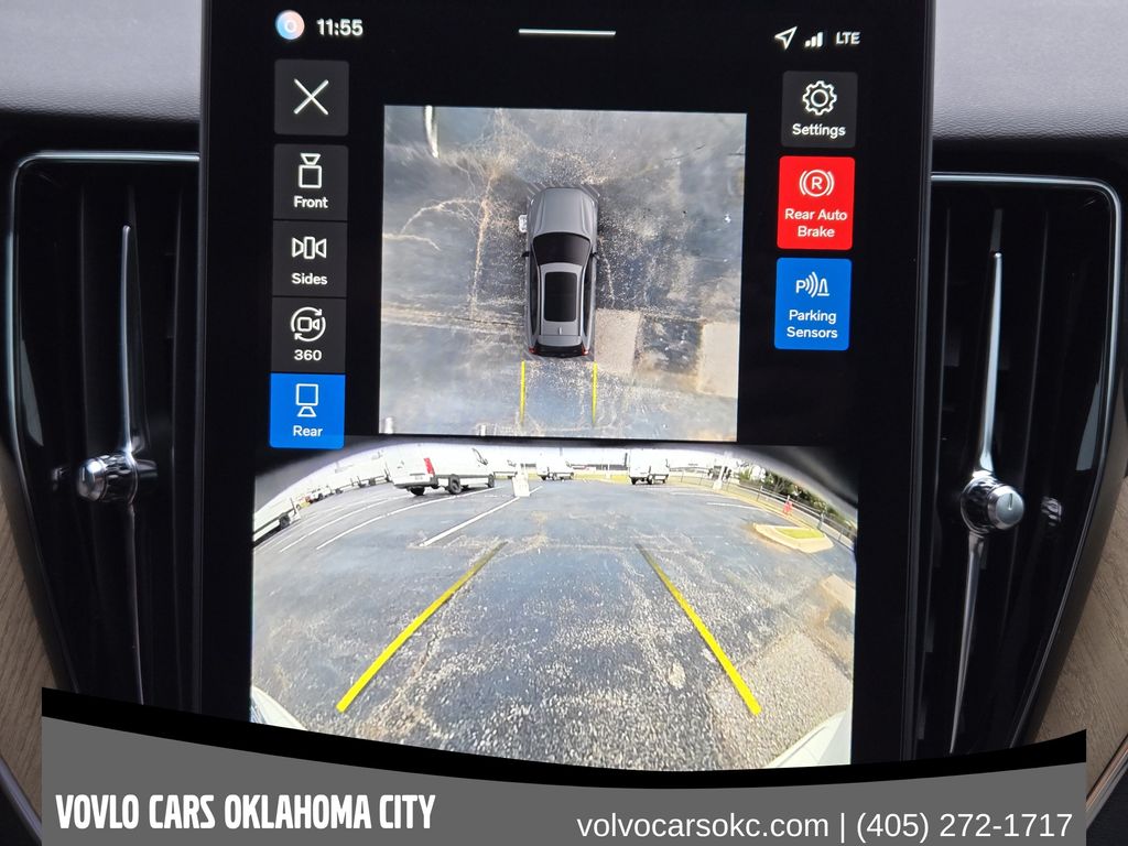 2026 Volvo XC60 Plus - Photo 15