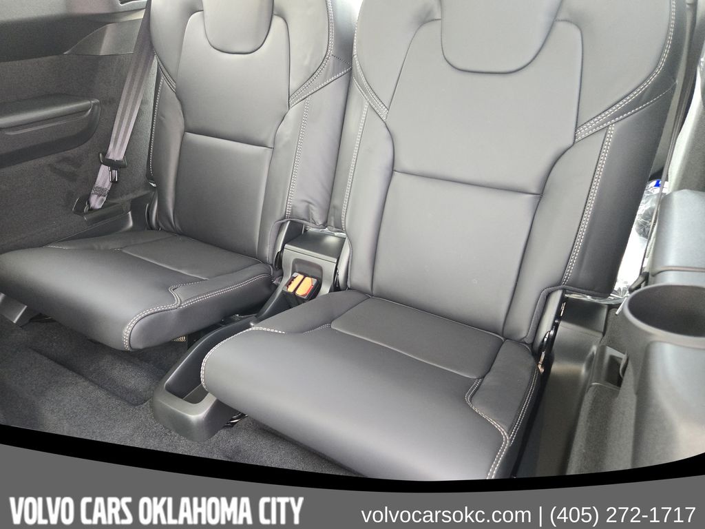 2026 Volvo XC90 Ultra - Photo 33