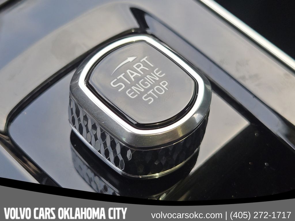 2026 Volvo XC90 Ultra - Photo 23
