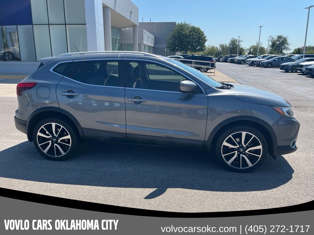 Used 2017 Nissan Rogue Sport SL SUV