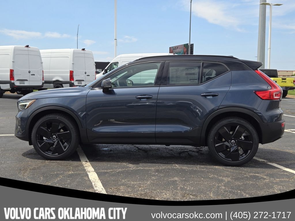 New 2026 Volvo XC40 B5 Ultra Black Edition SUV