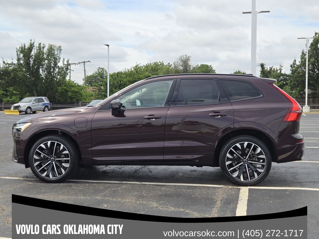 New 2026 Volvo XC60 plug-in hybrid T8 Ultra SUV