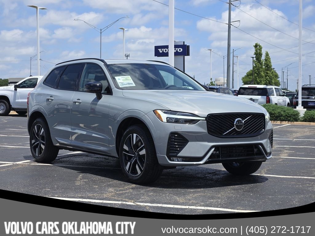 New 2026 Volvo XC60 B5 Core SUV
