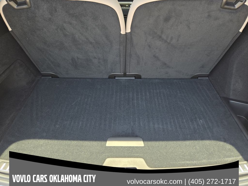 2026 Volvo XC90 Plus - Photo 28