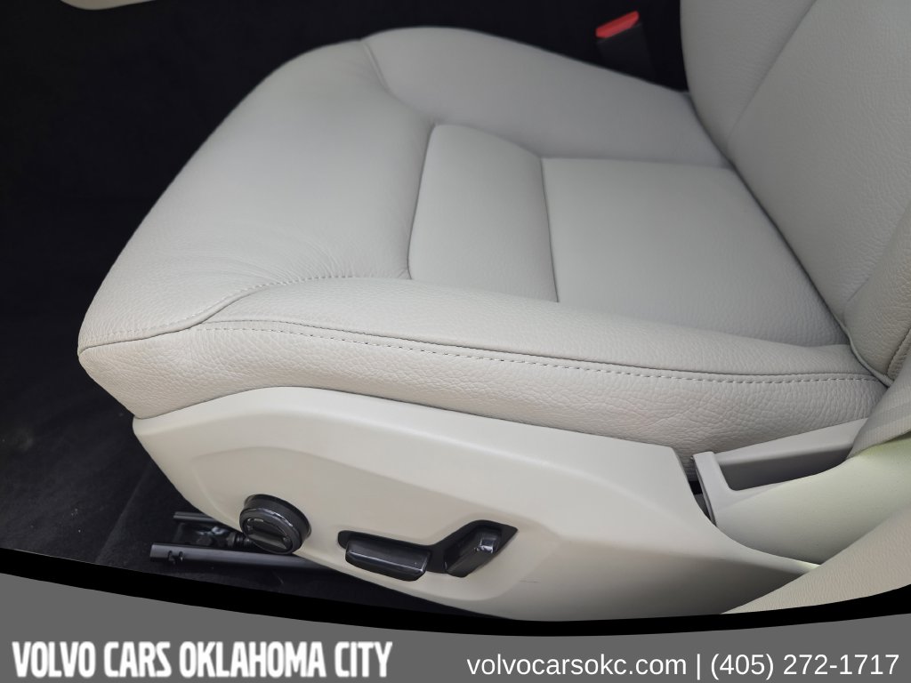 2026 Volvo V60 Cross Country Plus - Photo 18