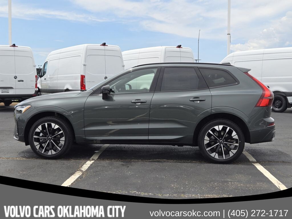 New 2026 Volvo XC60 B5 Plus SUV