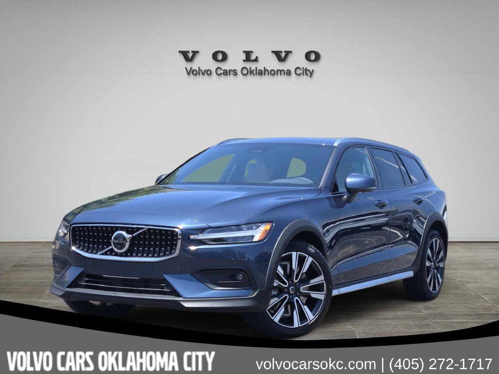 2026 Volvo V60 Cross Country