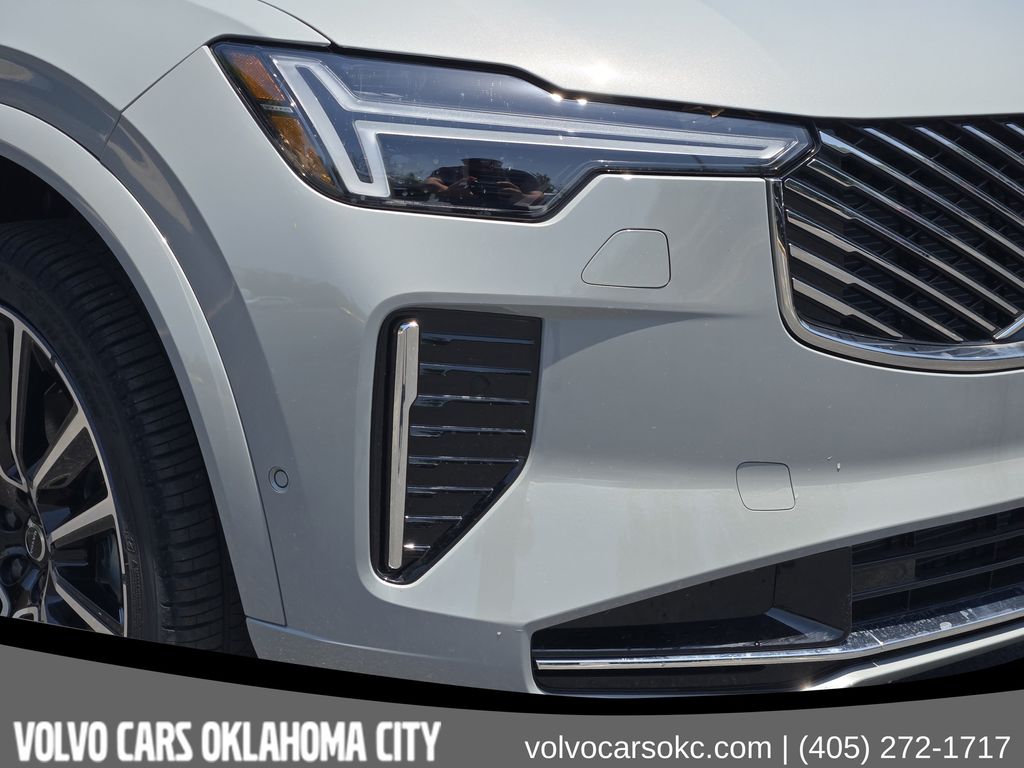 2026 Volvo XC90 Plus - Photo 8