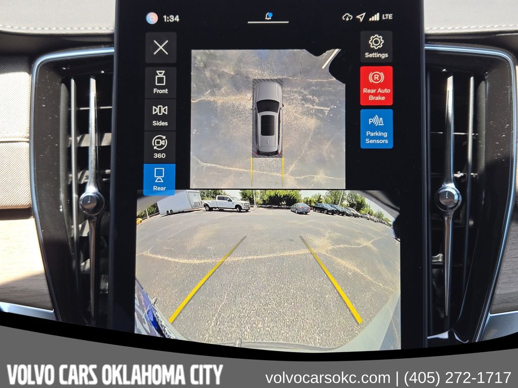 2026 Volvo XC90 Plus - Photo 15