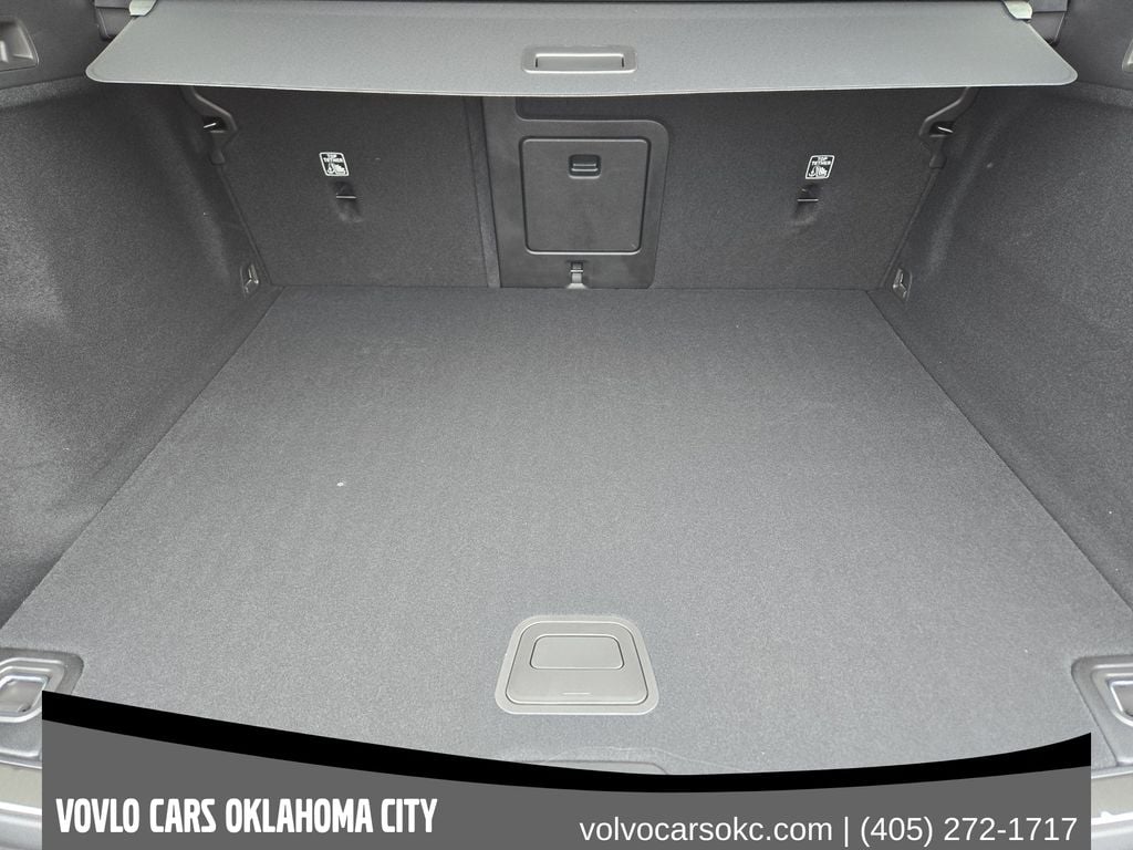 2026 Volvo XC60 Plus - Photo 26