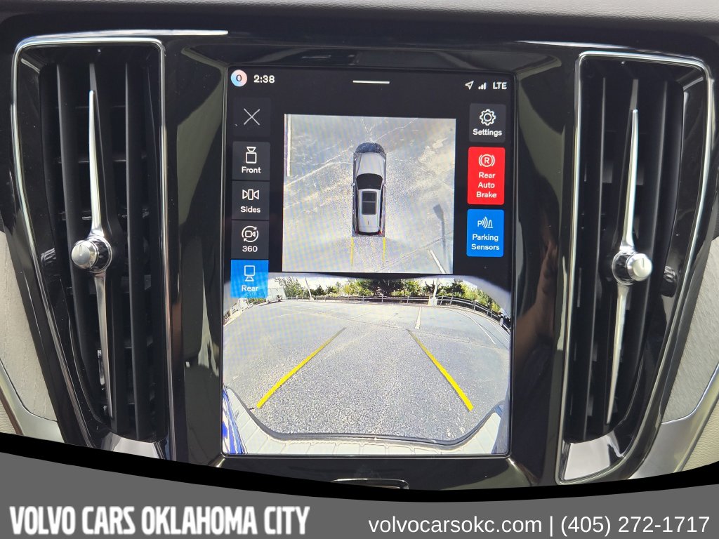 2026 Volvo V60 Cross Country Plus - Photo 14
