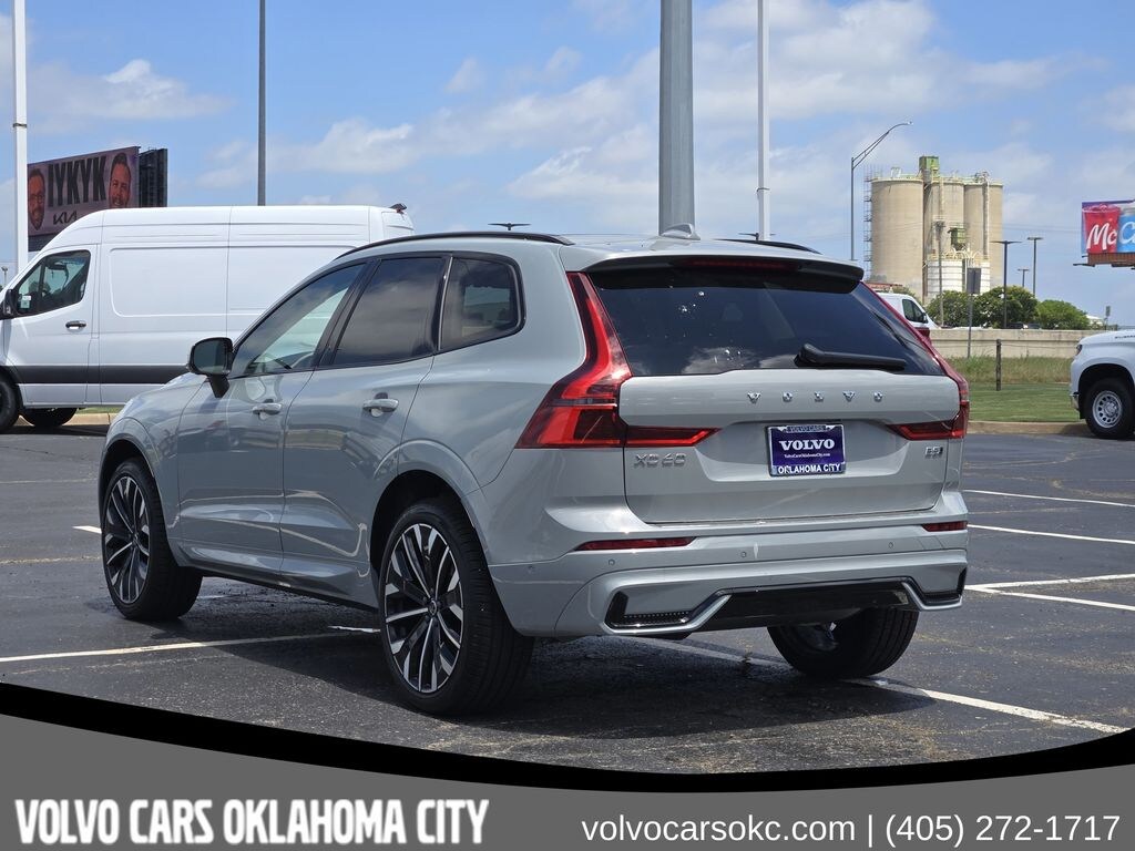 New 2026 Volvo XC60 B5 Ultra SUV