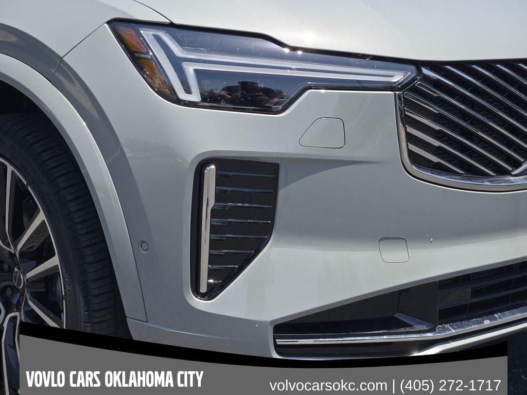 2026 Volvo XC90 Plus - Photo 8