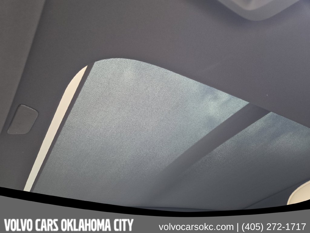 2026 Volvo XC90 Plus - Photo 19