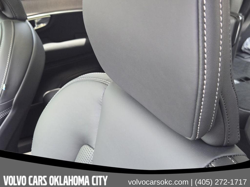 2026 Volvo XC90 Ultra - Photo 17