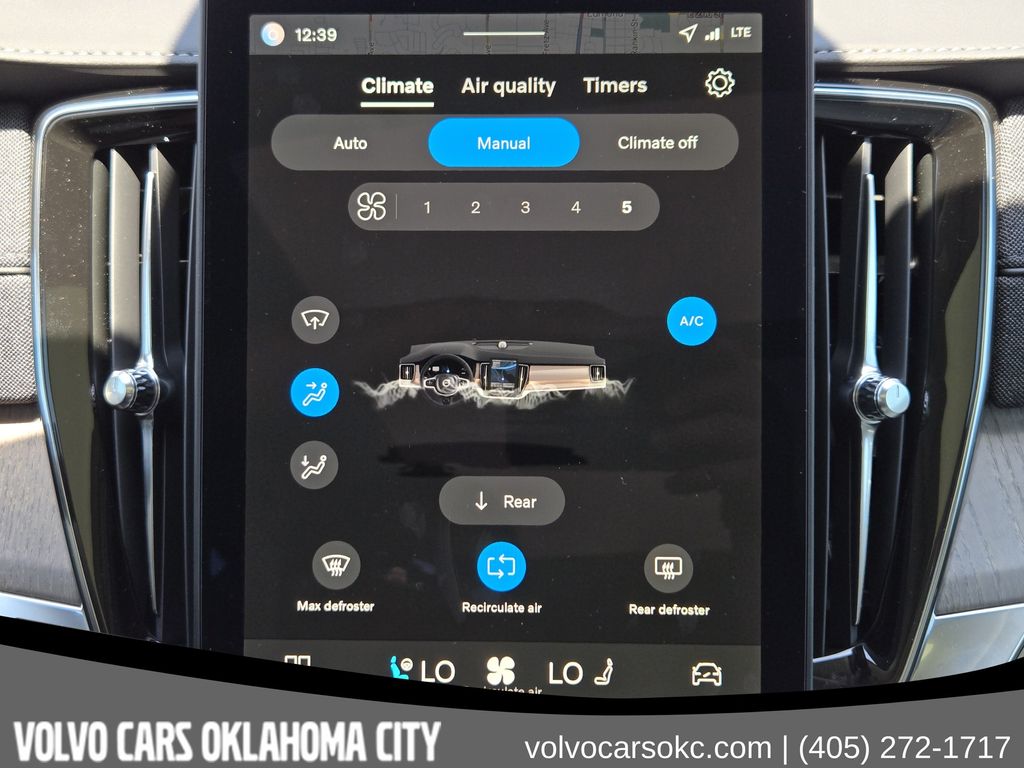 2026 Volvo XC90 Ultra - Photo 16