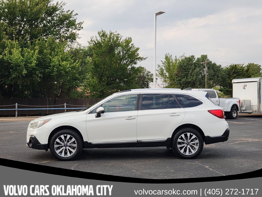 Used 2019 Subaru Outback 2.5i SUV