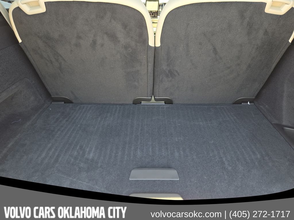 2026 Volvo XC90 Ultra - Photo 28