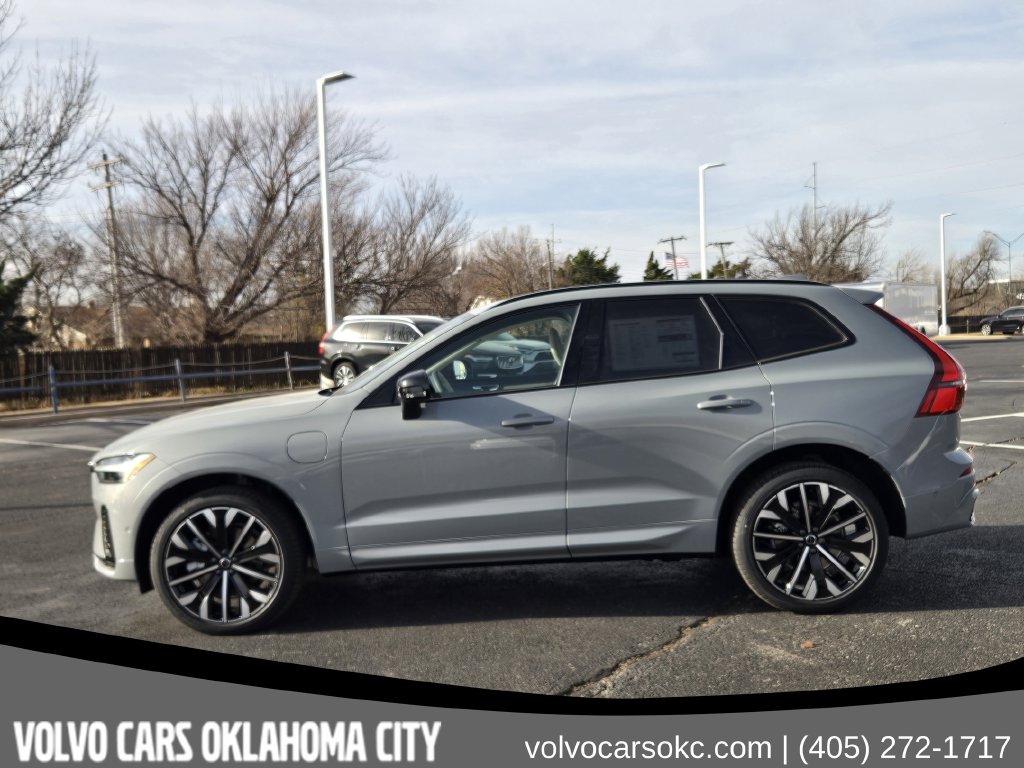 New 2026 Volvo XC60 Plug-In Hybrid T8 Ultra SUV