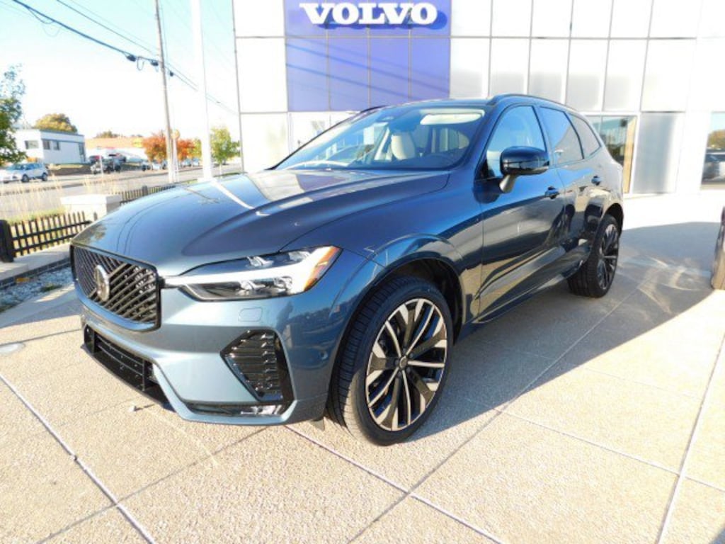 New 2026 Volvo XC60 B5 Ultra SUV