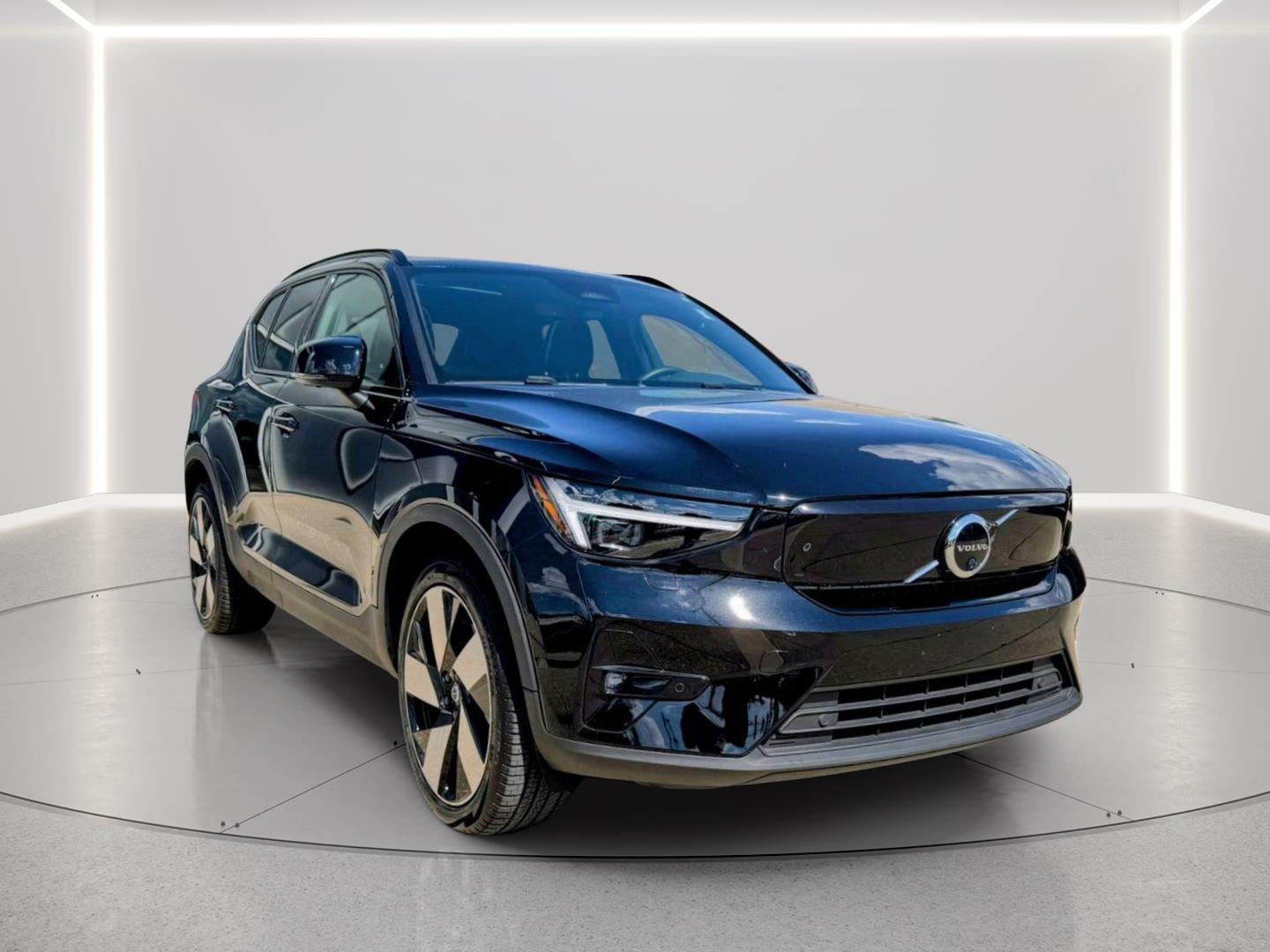 2023 Volvo XC40 Ultimate