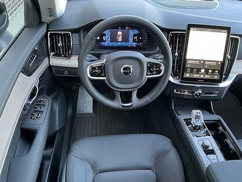New 2026 Volvo XC90 B6 Plus 7-Seater SUV