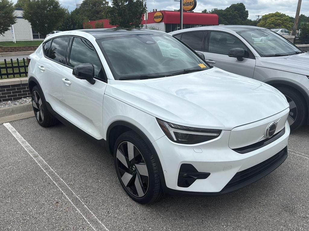 Used 2023 Volvo C40 Recharge Pure Electric Ultimate SUV