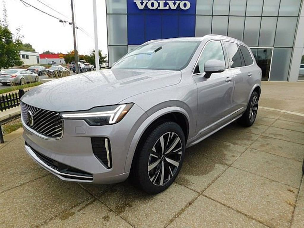 New 2026 Volvo XC90 B6 Core SUV