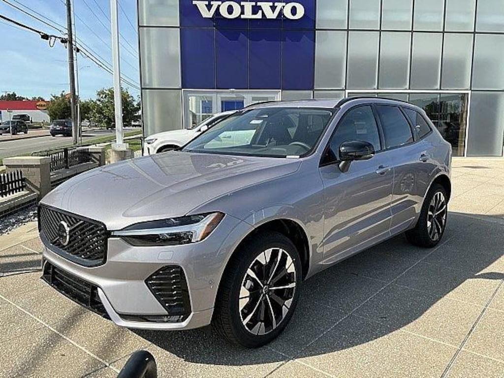 New 2026 Volvo XC60 B5 Plus SUV