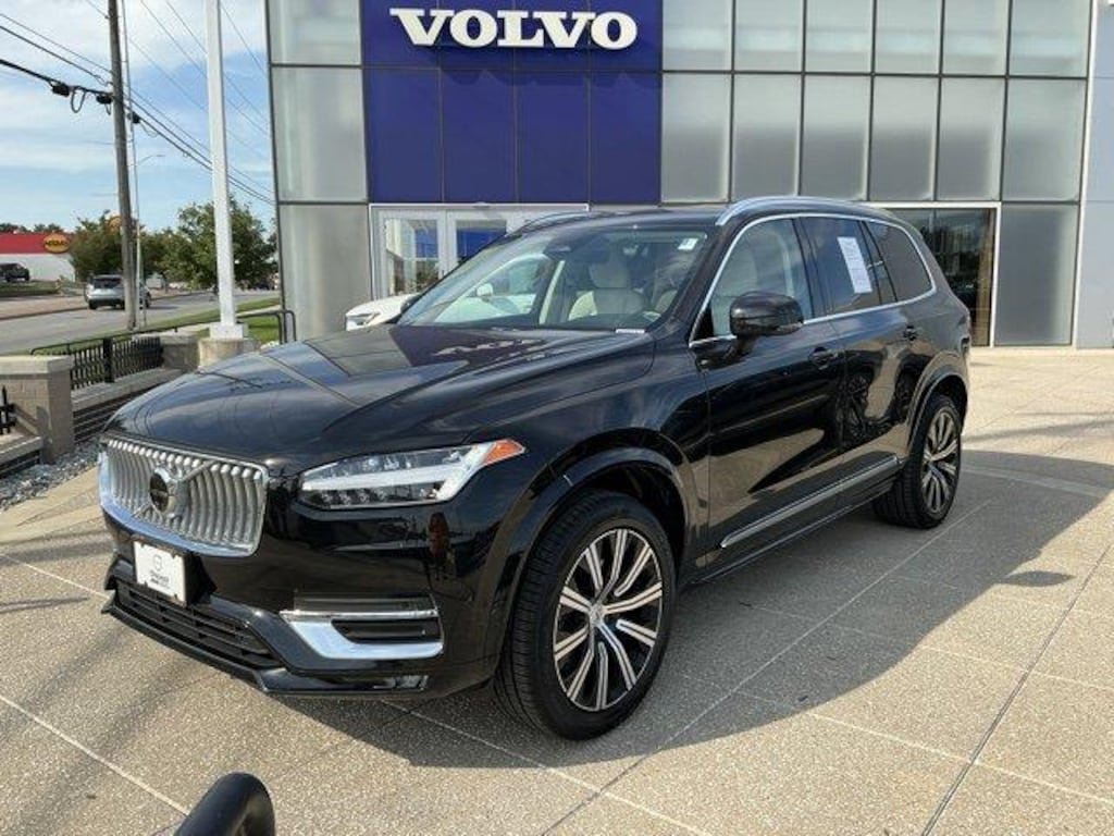 Used 2023 Volvo XC90 Plus SUV