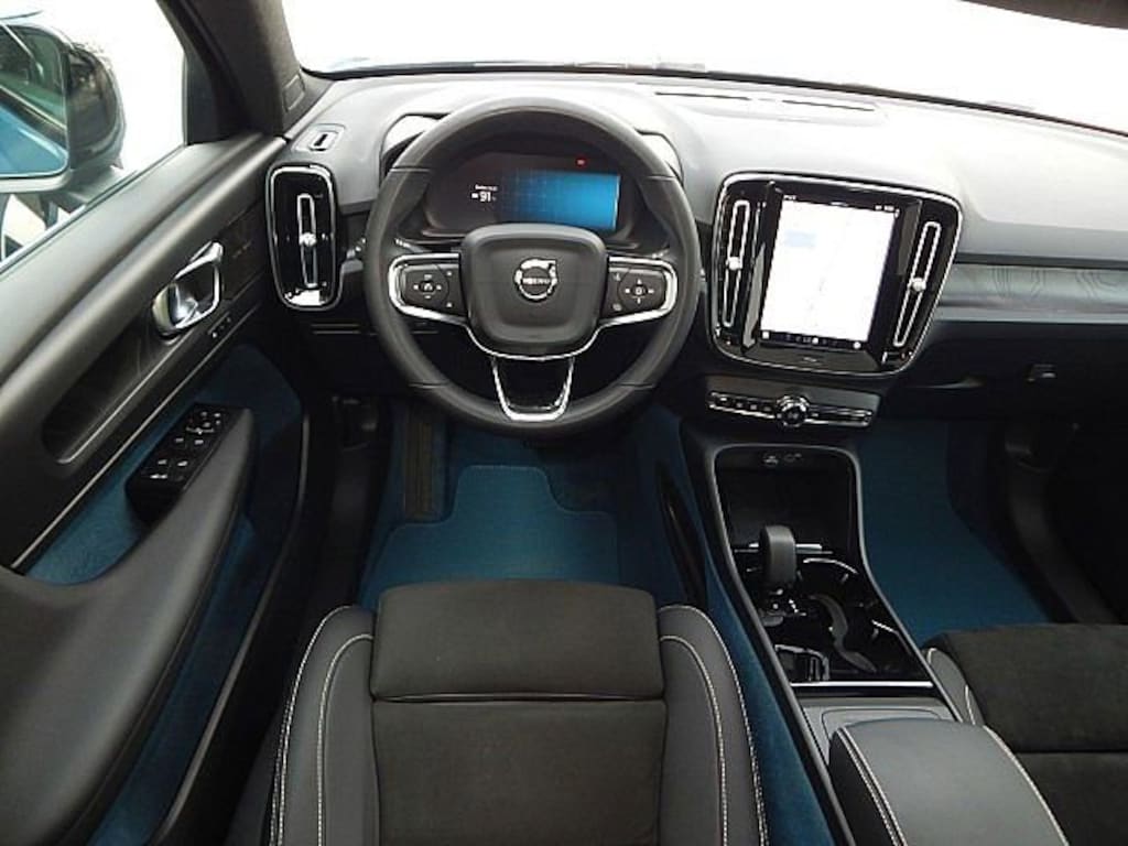 Certified 2022 Volvo C40 Recharge Pure Electric Ultimate P8 eAWD Ultimate