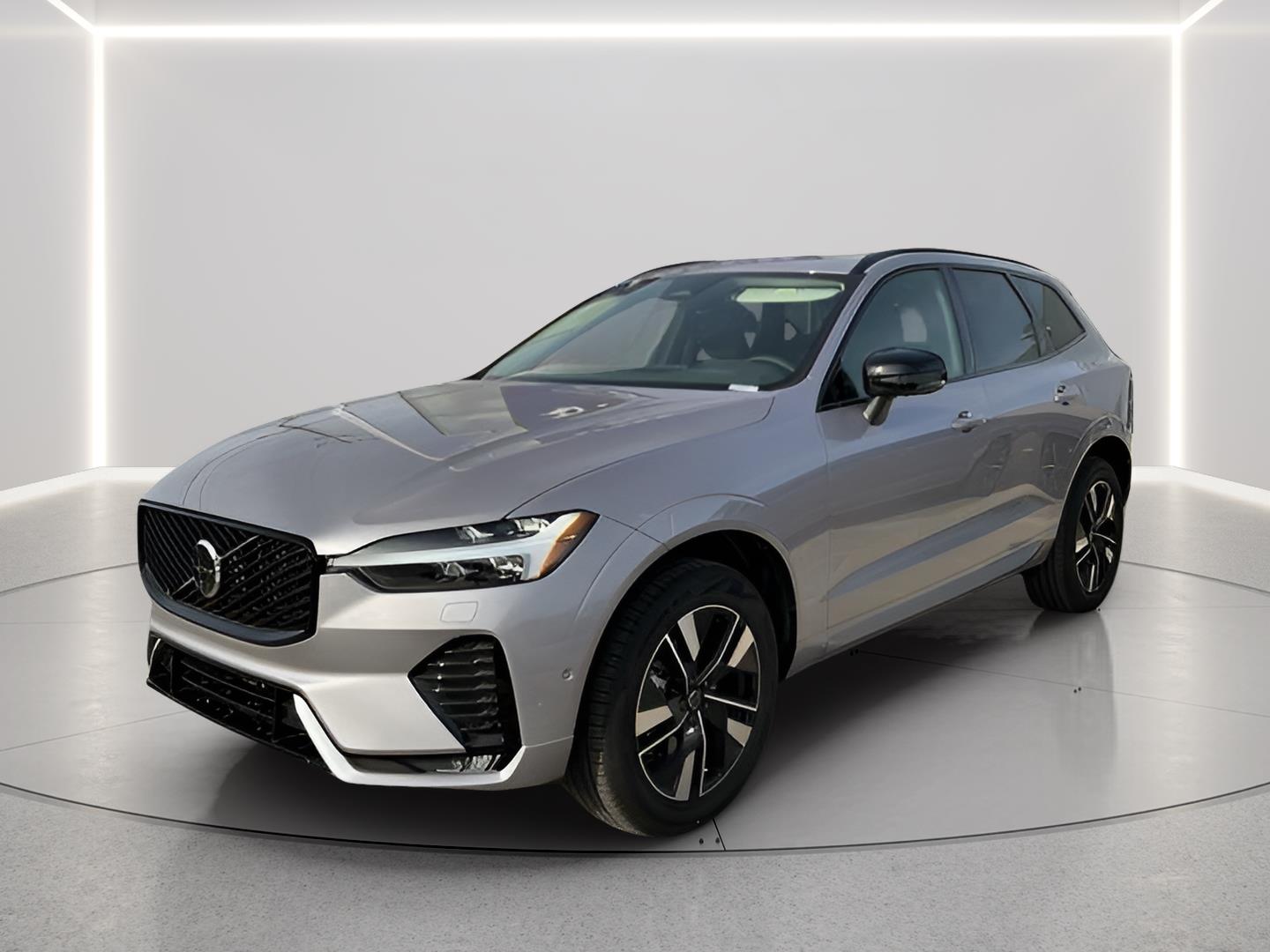 2026 Volvo XC60 Plus