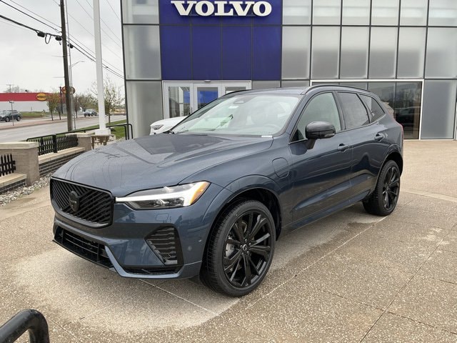 2026 Volvo XC60 T8 Ultra Black Edition Theme AWD's photo