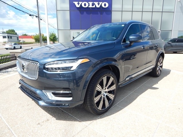 Used 2021 Volvo XC90 Inscription with VIN YV4A221L0M1744567 for sale in Kansas City
