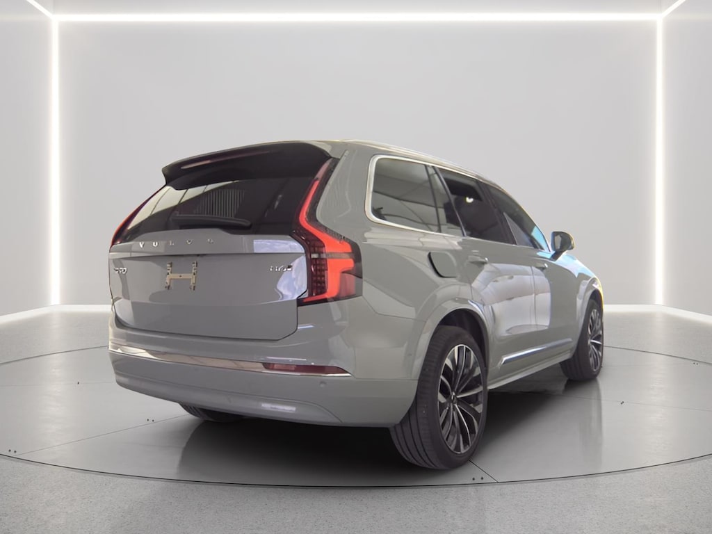 Used 2026 Volvo XC90 Plus SUV